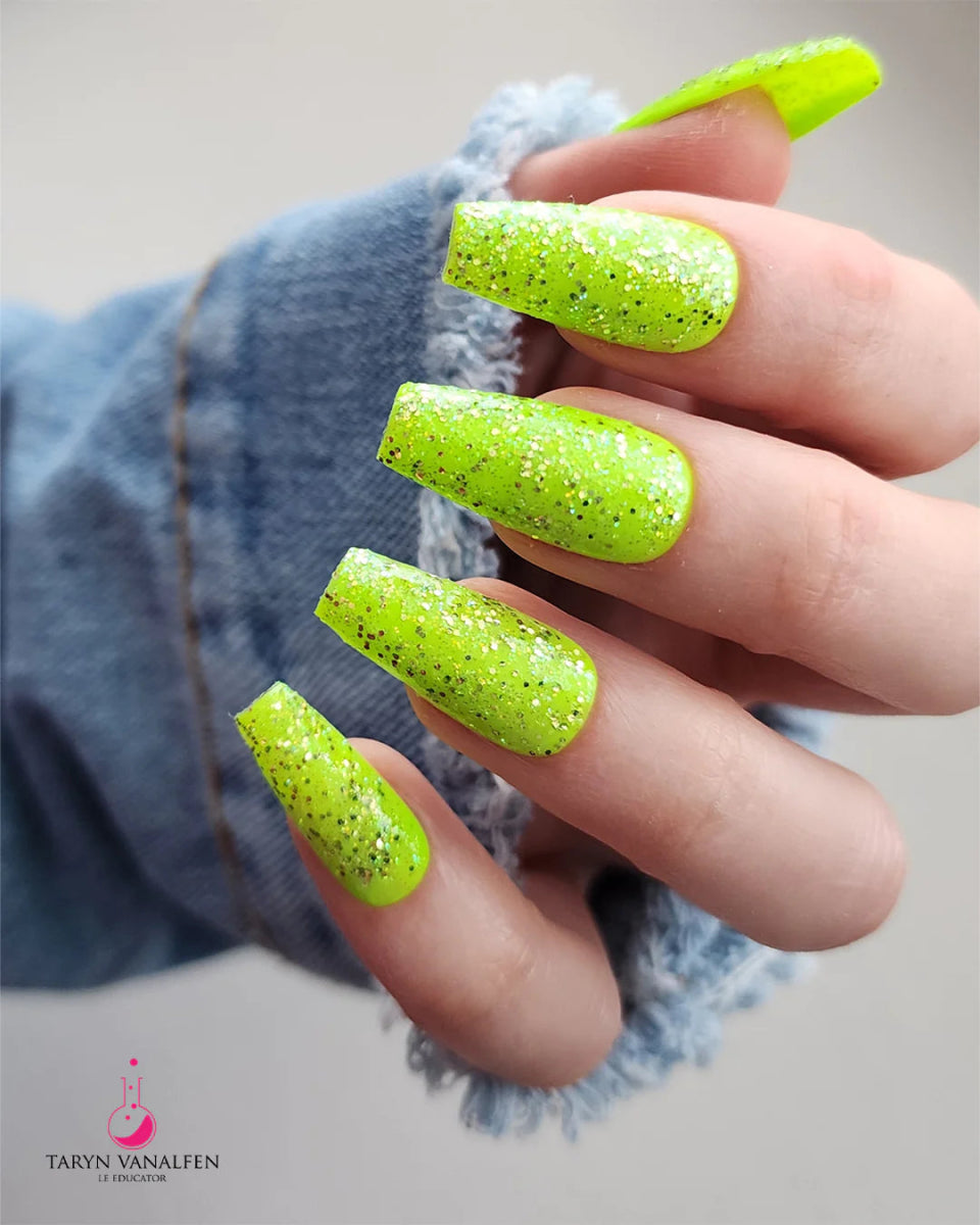 LIGHT ELEGANCE GLITTER GEL PEACE AND LOVE 10 ML - Purple Beauty Supplies